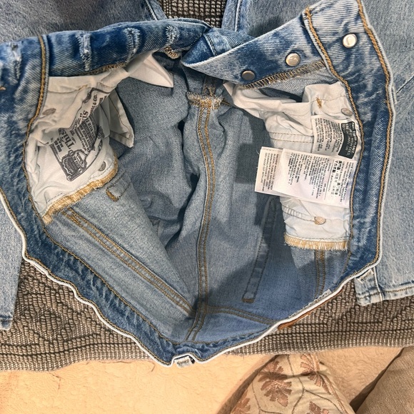 levis 501 - Picture 5 of 9